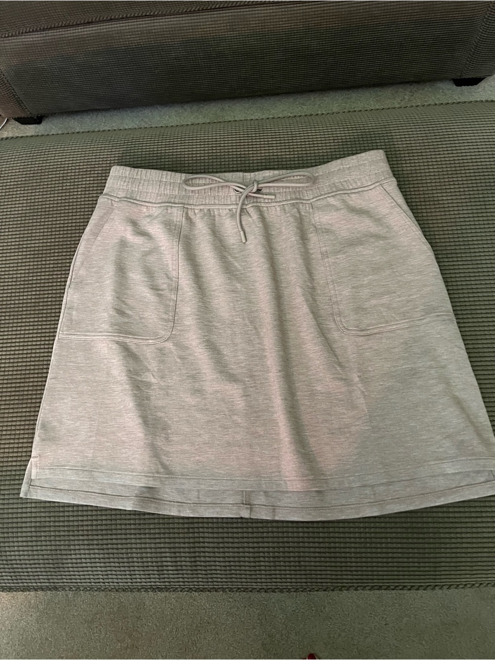 Talbots casual or athletic skirt in beige.